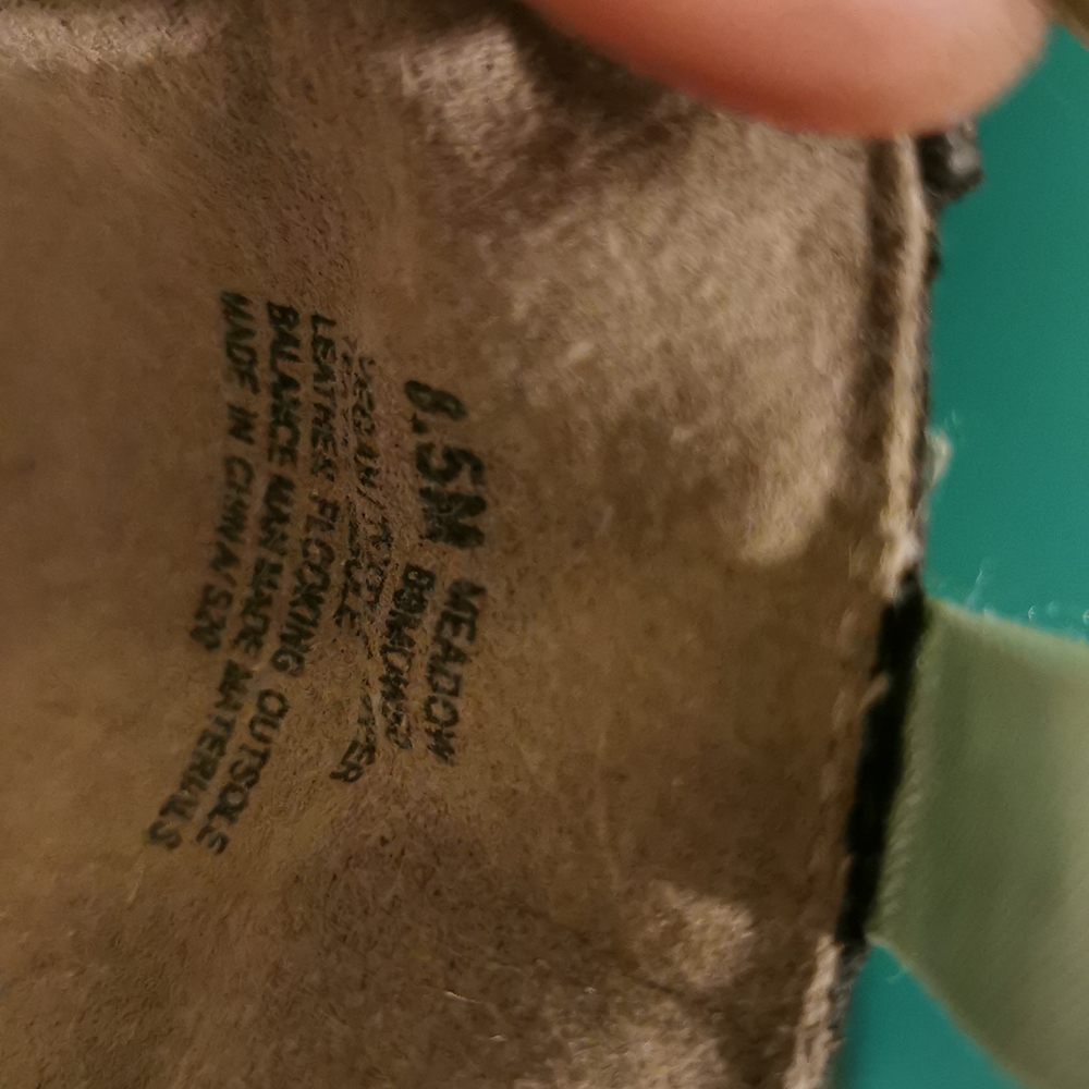 Shoes - Picture 6 of 6